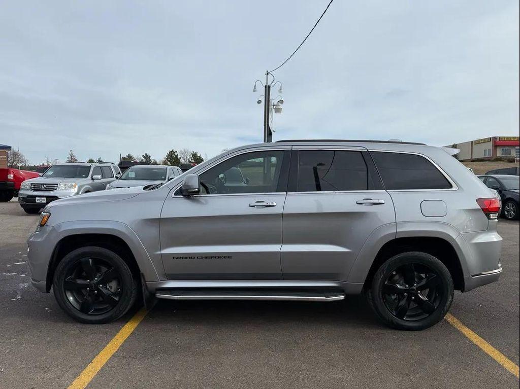 used 2015 Jeep Grand Cherokee car, priced at $8,998