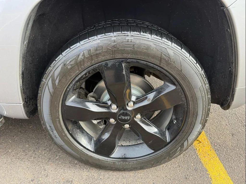 used 2015 Jeep Grand Cherokee car, priced at $8,998