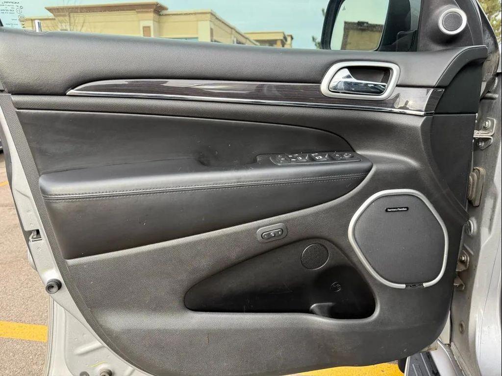 used 2015 Jeep Grand Cherokee car, priced at $8,998