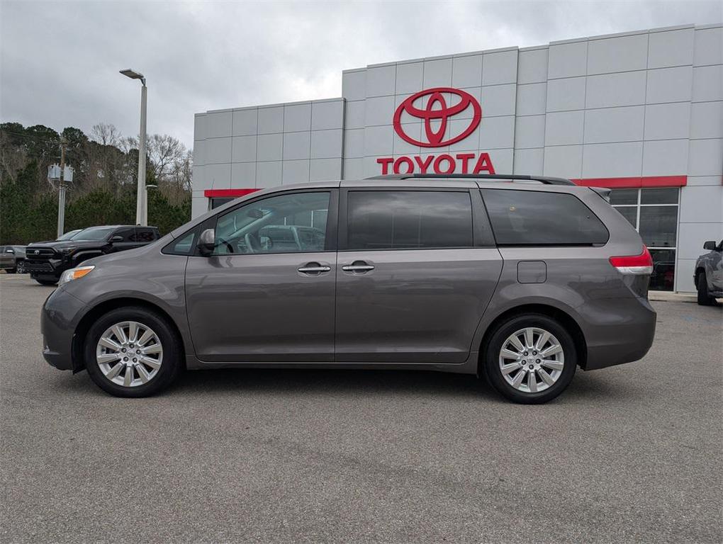 used 2013 Toyota Sienna car, priced at $10,995