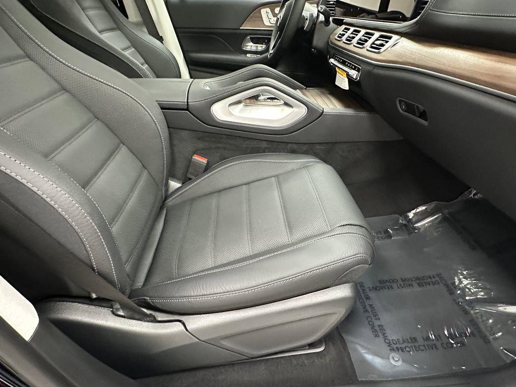 new 2026 Mercedes-Benz GLS 450 car, priced at $98,005