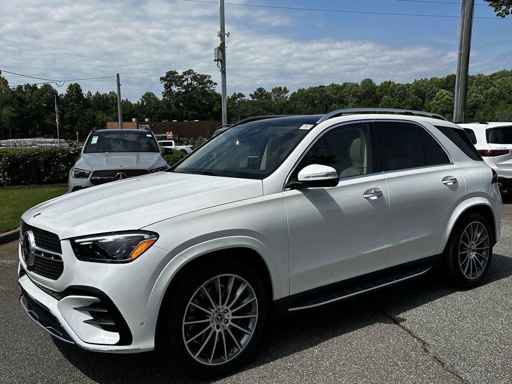 new 2026 Mercedes-Benz GLE 450 car, priced at $87,923