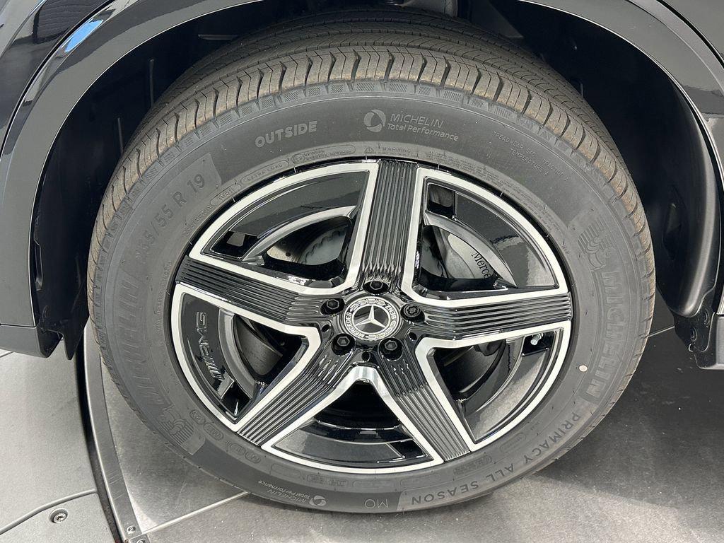 new 2026 Mercedes-Benz GLC 300 car, priced at $65,465