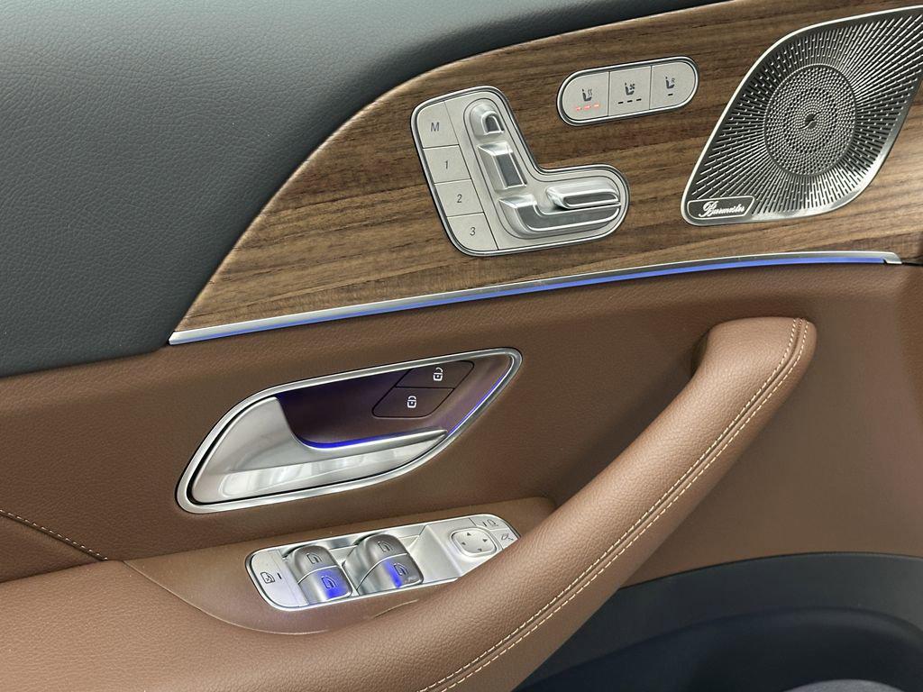 new 2026 Mercedes-Benz GLE 450 car, priced at $85,135