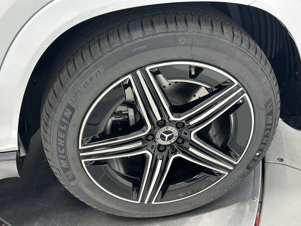 new 2026 Mercedes-Benz GLE 450 car, priced at $85,135