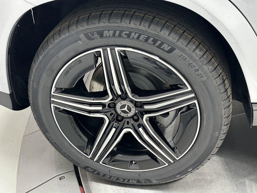 new 2026 Mercedes-Benz GLE 450 car, priced at $85,135