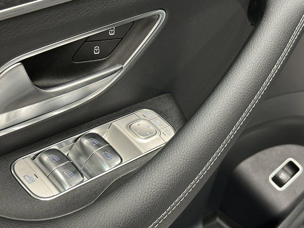 new 2026 Mercedes-Benz GLE 450 car, priced at $82,585