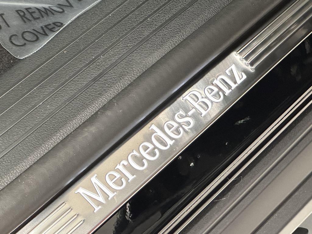 new 2026 Mercedes-Benz GLE 450 car, priced at $82,585