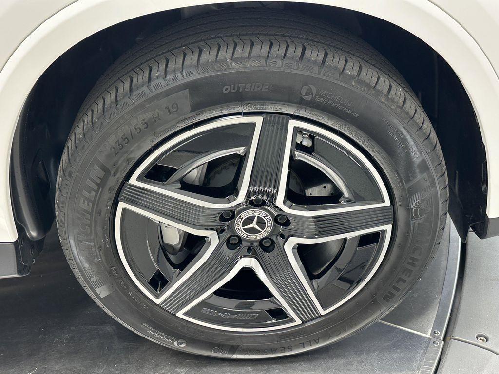 used 2025 Mercedes-Benz GLC 300 car, priced at $48,999