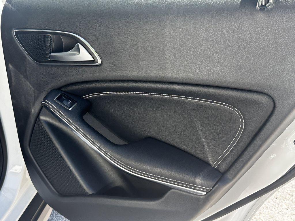 used 2020 Mercedes-Benz GLA 250 car, priced at $23,408