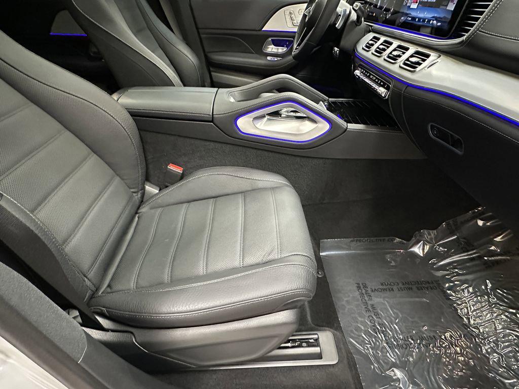 new 2025 Mercedes-Benz GLE 450 car