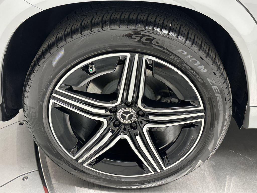 new 2025 Mercedes-Benz GLE 450 car