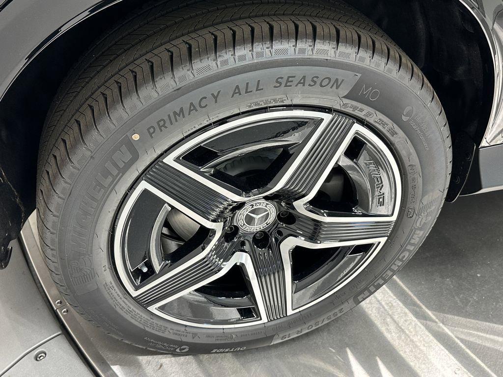 new 2026 Mercedes-Benz GLC 300 car, priced at $56,685