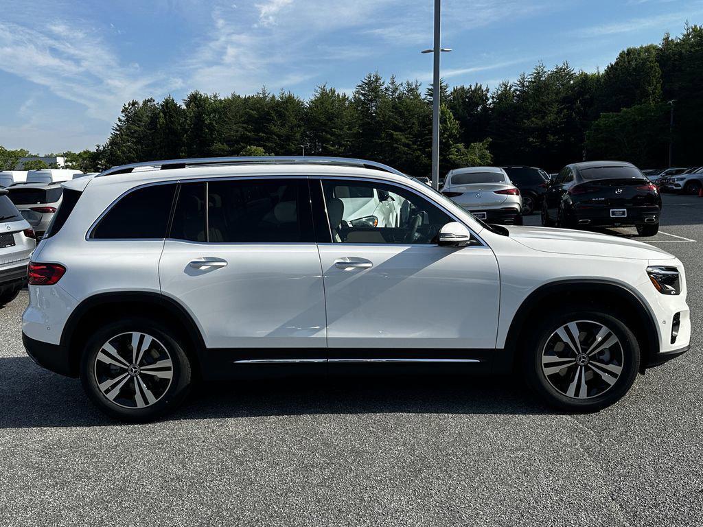 new 2026 Mercedes-Benz GLB 250 car, priced at $53,293