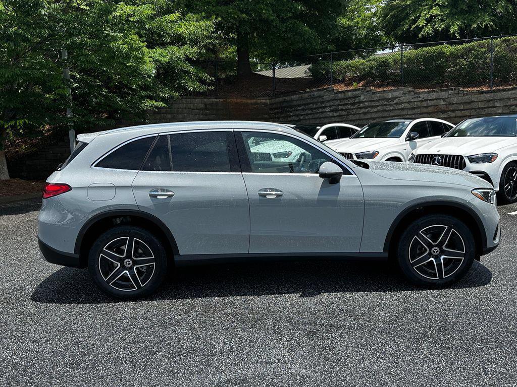 new 2026 Mercedes-Benz GLC 300 car, priced at $61,198