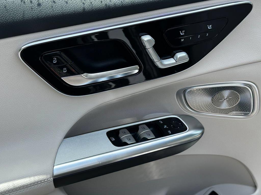 new 2026 Mercedes-Benz GLC 300 car, priced at $61,198