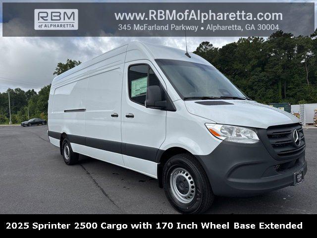 new 2025 Mercedes-Benz Sprinter 2500 car