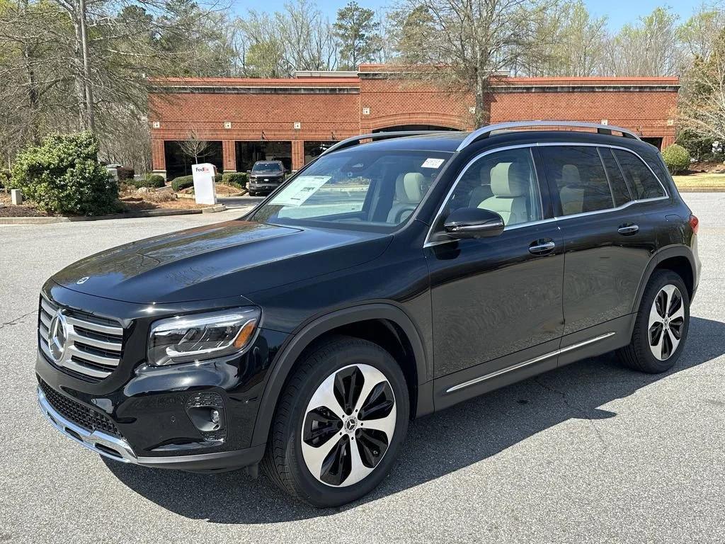 new 2026 Mercedes-Benz GLB 250 car, priced at $51,205