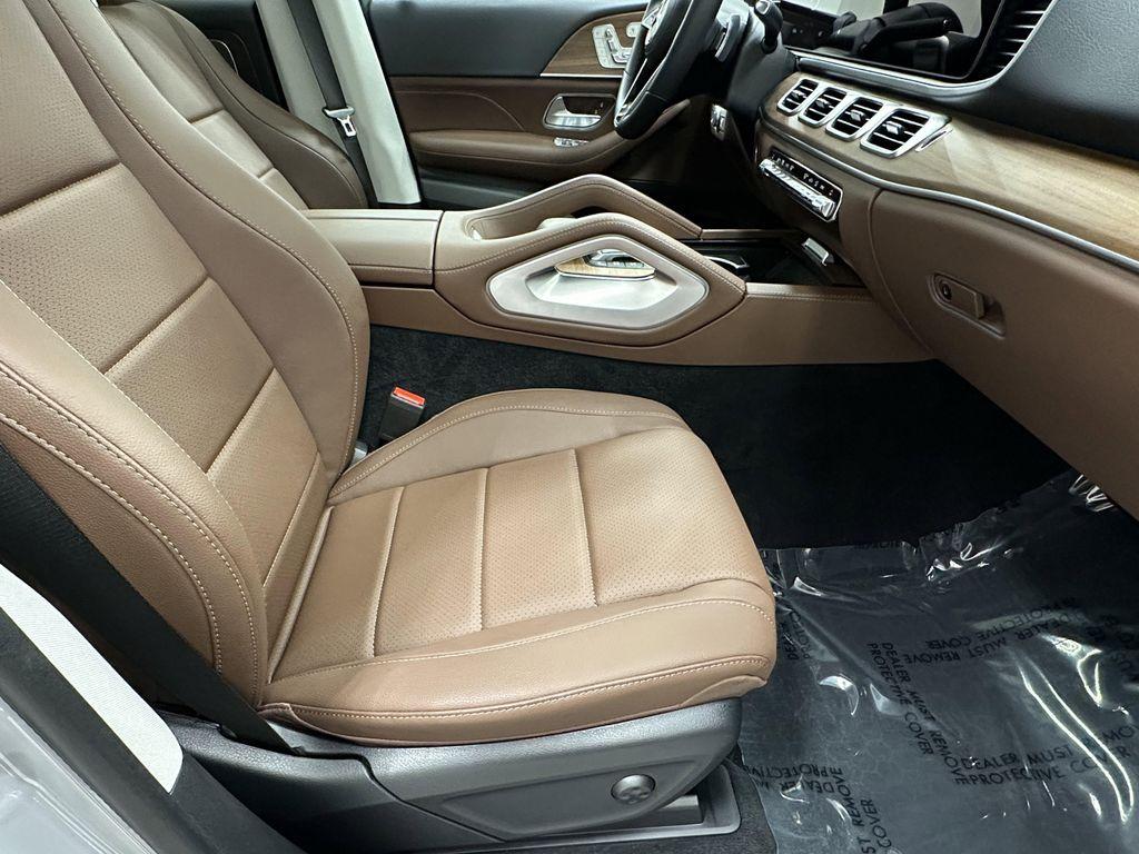 used 2025 Mercedes-Benz GLE 350 car, priced at $65,999