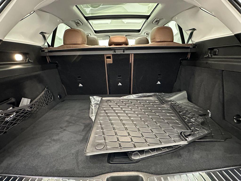 used 2025 Mercedes-Benz GLE 350 car, priced at $65,999