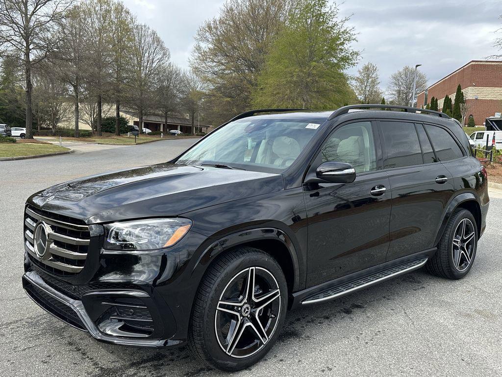 new 2026 Mercedes-Benz GLS 450 car, priced at $103,368