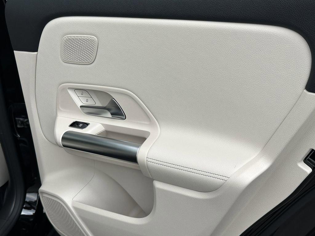 new 2026 Mercedes-Benz GLA 250 car, priced at $48,420