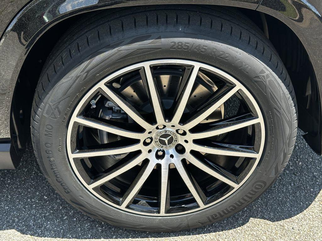 new 2026 Mercedes-Benz GLS 450 car, priced at $106,353