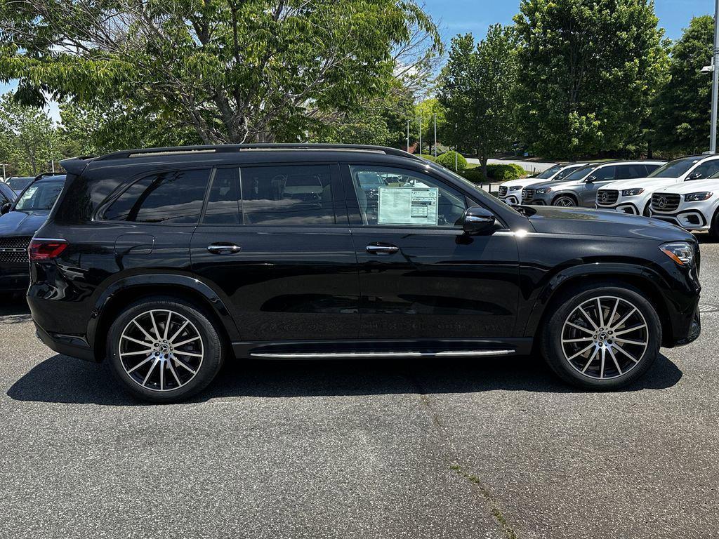new 2026 Mercedes-Benz GLS 450 car, priced at $106,353