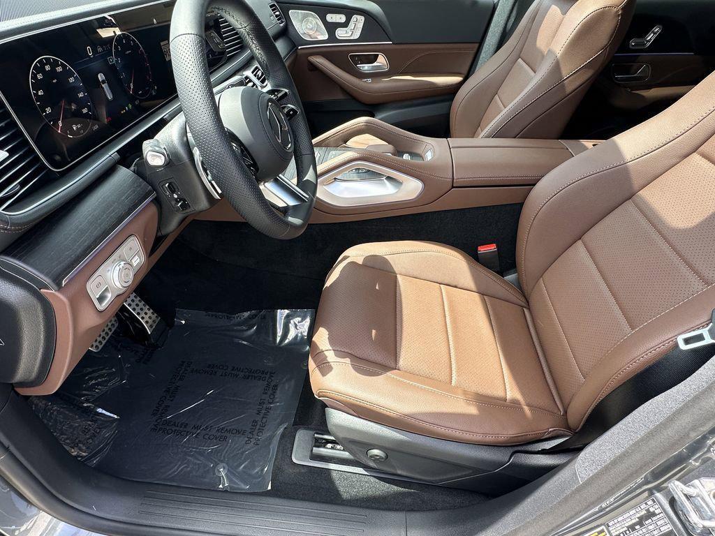 new 2026 Mercedes-Benz GLS 450 car, priced at $99,863
