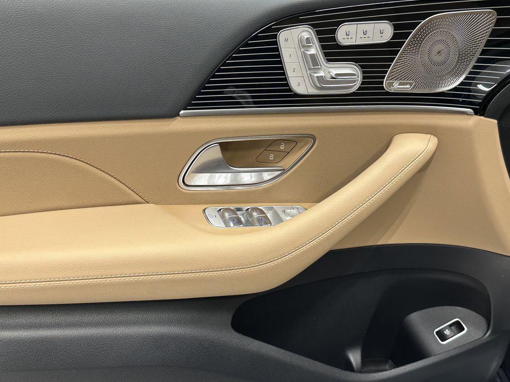 new 2026 Mercedes-Benz GLE 450 car, priced at $83,805