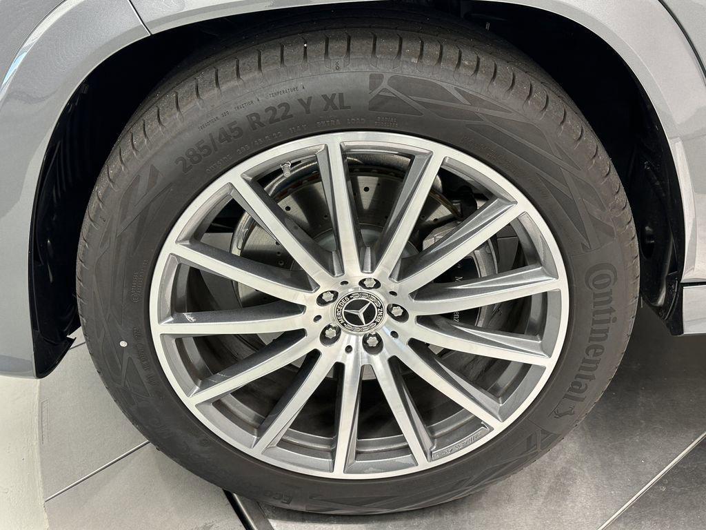 new 2025 Mercedes-Benz GLS 450 car, priced at $96,495