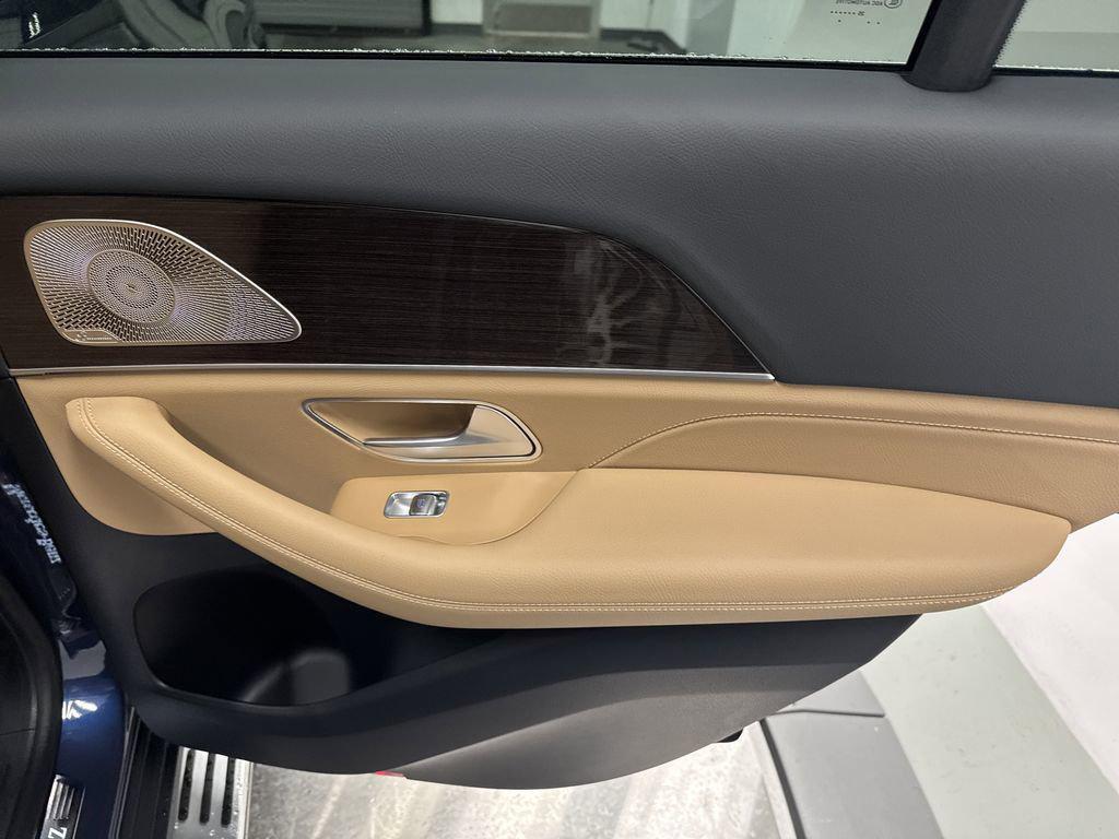 new 2026 Mercedes-Benz GLE 450 car, priced at $83,095
