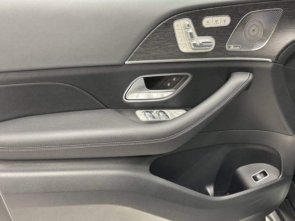 new 2026 Mercedes-Benz GLS 450 car, priced at $96,865
