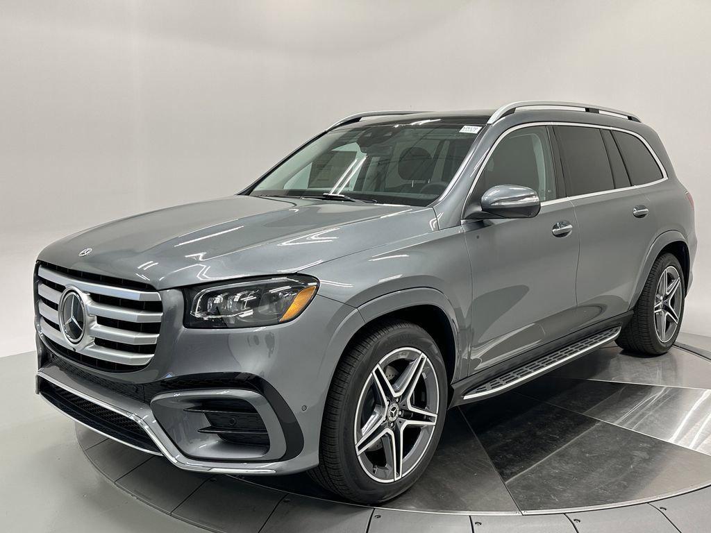 new 2026 Mercedes-Benz GLS 450 car, priced at $96,865