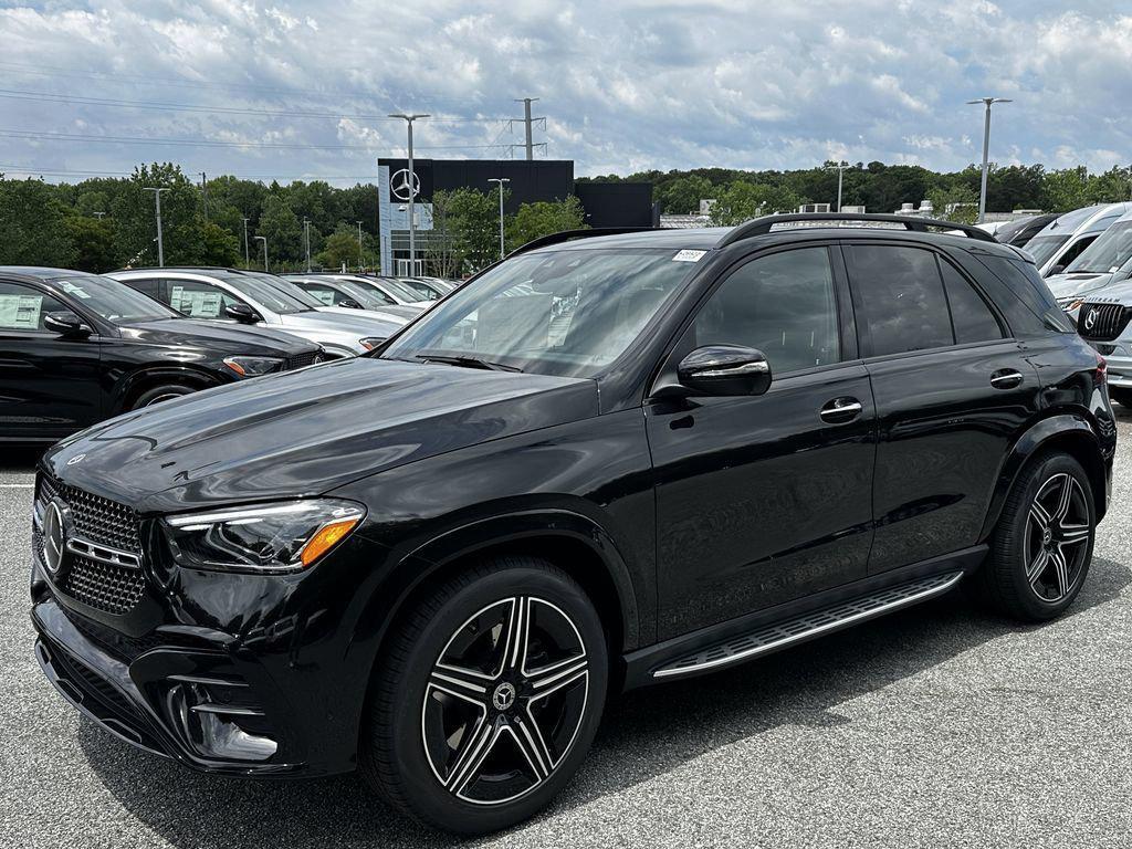 new 2026 Mercedes-Benz GLE 450 car, priced at $87,488