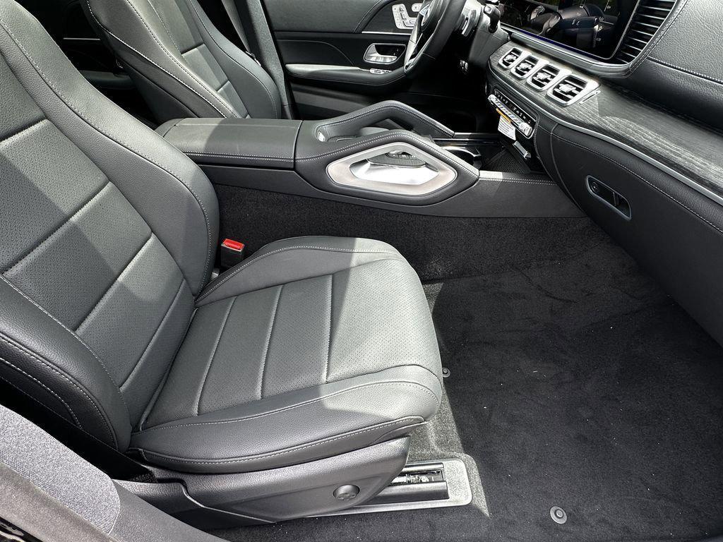 new 2026 Mercedes-Benz GLE 450 car, priced at $87,488