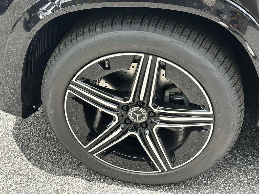 new 2026 Mercedes-Benz GLE 450 car, priced at $87,488