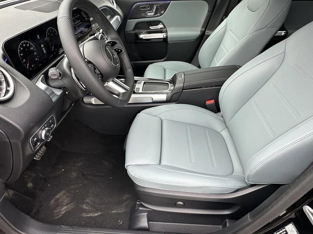 new 2026 Mercedes-Benz GLB 250 car, priced at $55,905