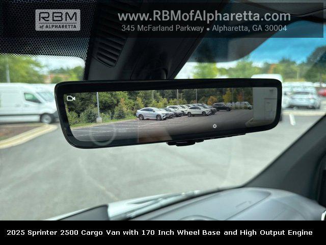 new 2025 Mercedes-Benz Sprinter 2500 car