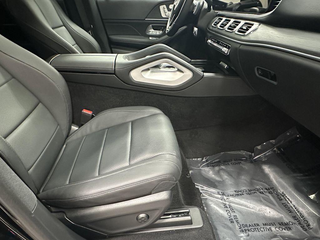 used 2025 Mercedes-Benz GLE 350 car, priced at $61,926
