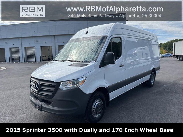 new 2025 Mercedes-Benz Sprinter 3500 car