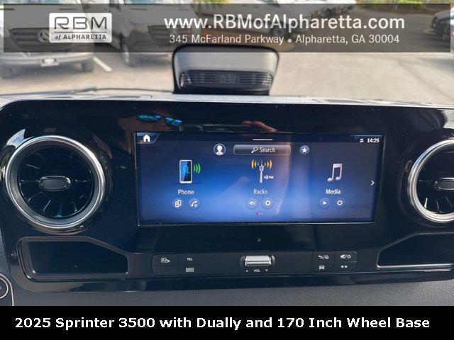 new 2025 Mercedes-Benz Sprinter 3500 car