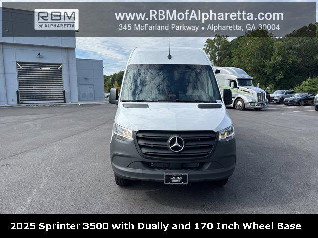 new 2025 Mercedes-Benz Sprinter 3500 car