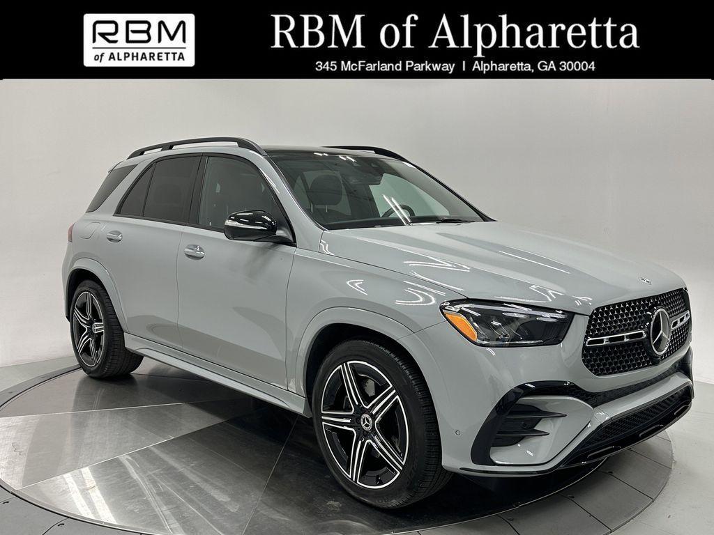 used 2025 Mercedes-Benz GLE 450 car, priced at $75,999