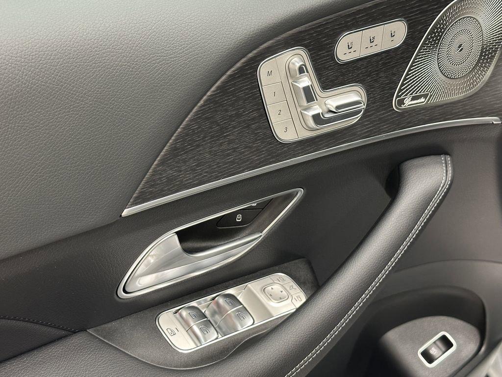 new 2026 Mercedes-Benz GLS 450 car, priced at $96,995