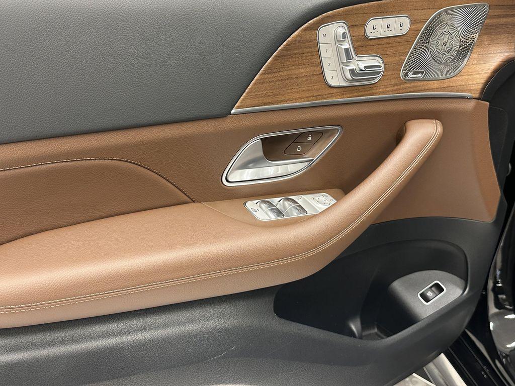 used 2025 Mercedes-Benz GLS 450 car, priced at $87,999