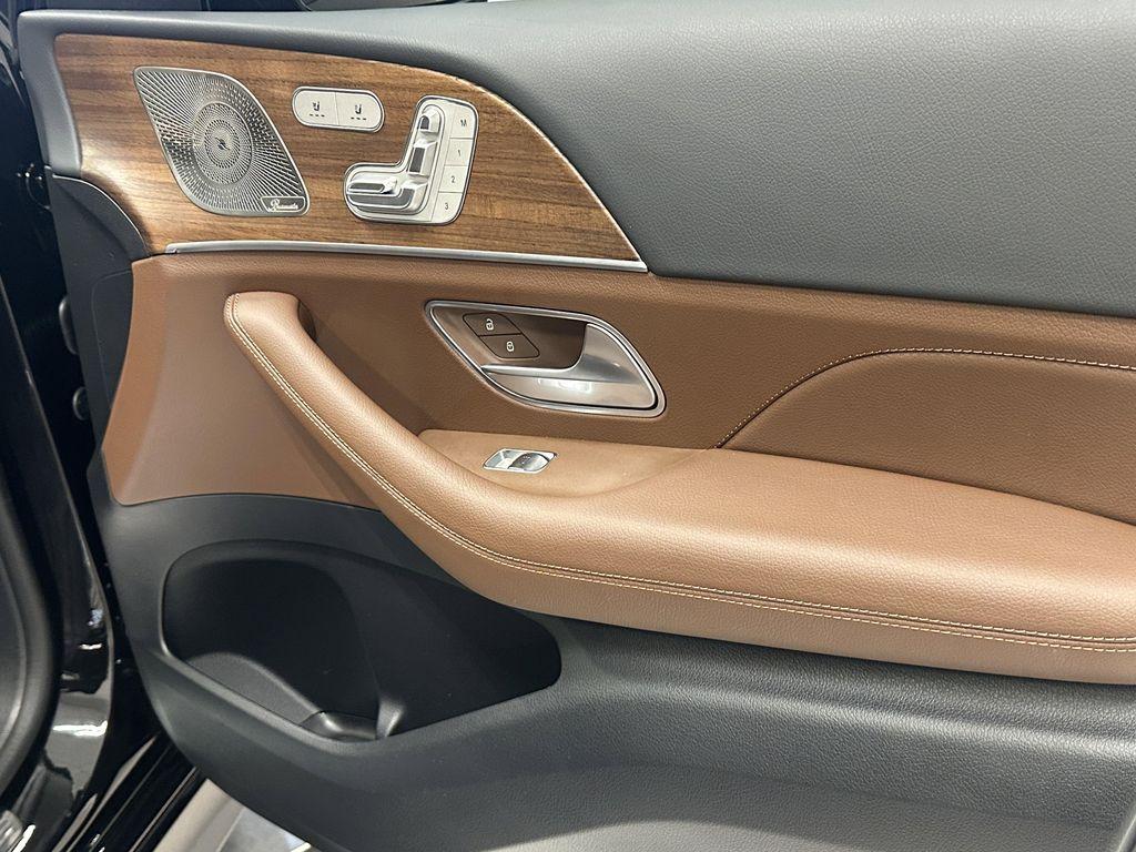 used 2025 Mercedes-Benz GLS 450 car, priced at $86,302