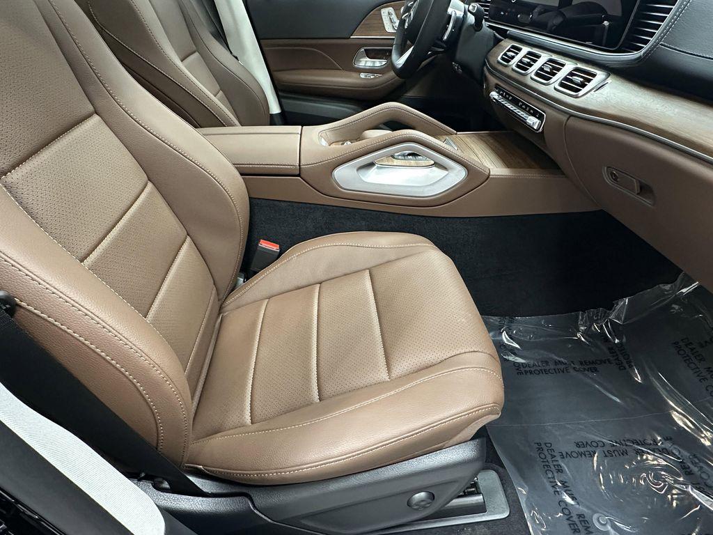 used 2025 Mercedes-Benz GLS 450 car, priced at $87,999