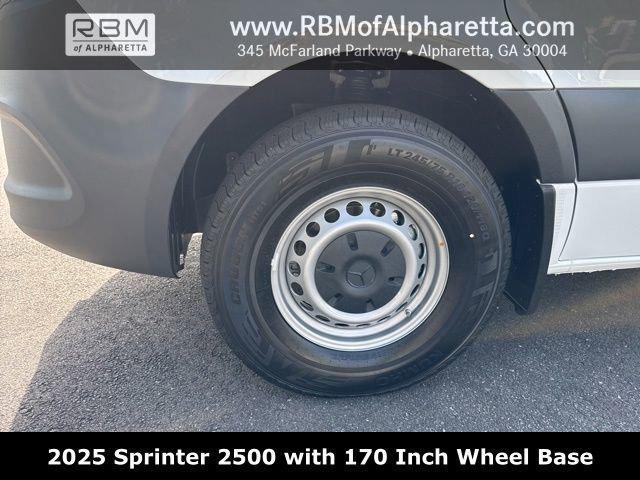 new 2025 Mercedes-Benz Sprinter 2500 car