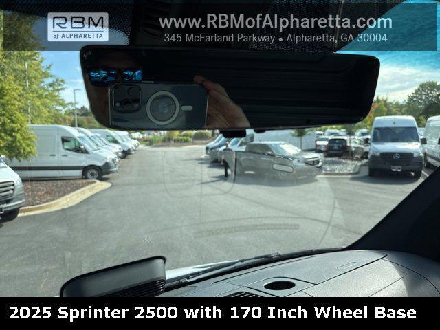 new 2025 Mercedes-Benz Sprinter 2500 car